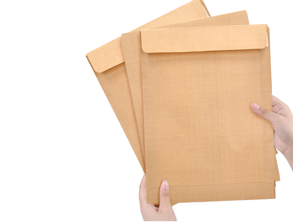 ENVELOPE BOLSA SEGURANCA KRAFT CASTANHO 229X324 MM TIRA DE SILICONE