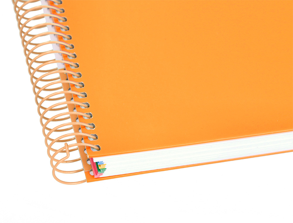 CADERNO ESPIRAL DIN A4 ANTARTIK CAPA FORRADA 120 F 100 GR PAUTADO 5 BANDAS COR MOSTARDA