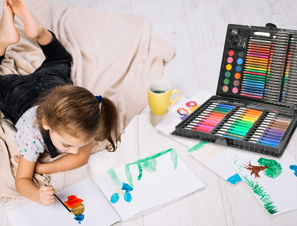 SET DE PINTURA LIDERPAPEL PLASTICO 150 PECAS 36X31X4 CM