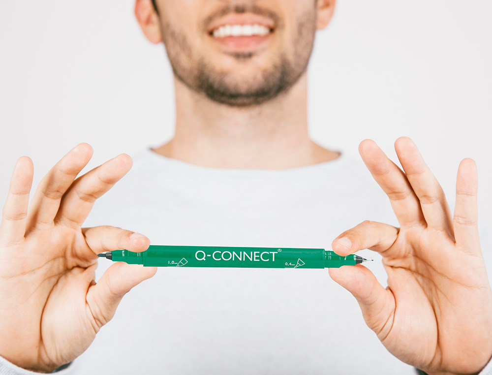 MARCADOR Q-CONNECT MARCADOR PERMANENTE DUPLA PONTA COR VERDE 0,4 MM E 1 MM