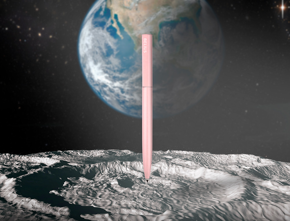 ESFEROGRAFICA BELIUS ROCKET B ALUMINIO DESENHO MINIMALISTA ROSA CAIXA CILINDRICA TINTA AZUL