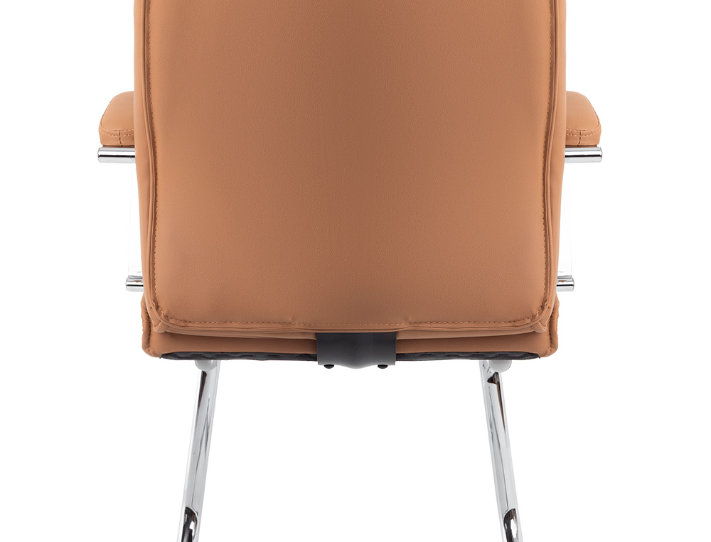 CADEIRA DE ESCRITORIO Q-CONNECT MODENA IMIT DE PELE BASE METAL ALT MAX 1050 MM LARG 630 MM PROF 650 COR CREME