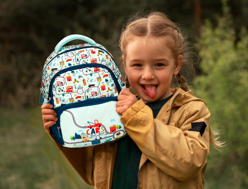 MOCHILA ESCOLAR LIDERPAPEL MULTIBOLSO INFANTIL DESENHO CARROS 350X110X270 MM