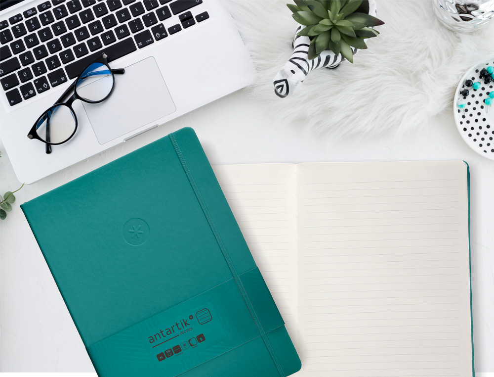 CADERNO COM ELASTICO ANTARTIK NOTES CAPA DURA A4 PAUTADO VERDE AGUA-MARINHA 100 FOLHAS 80 GR FSC