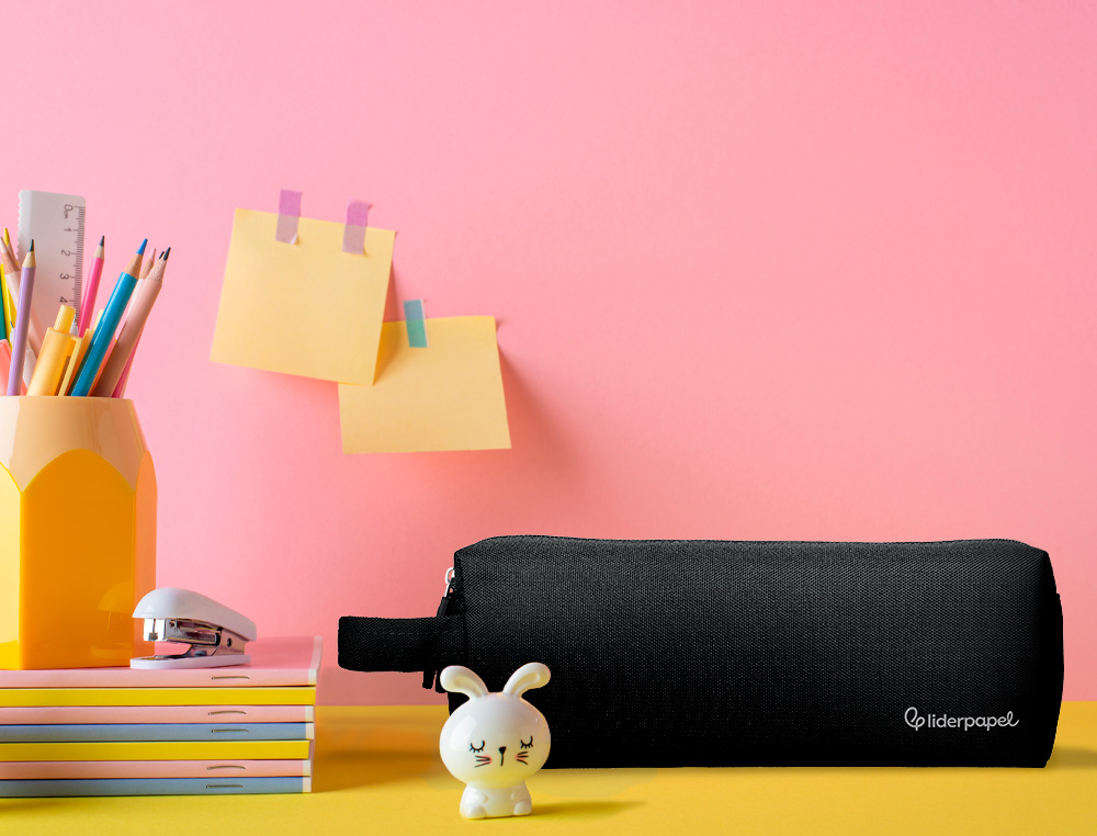 ESTOJO ESCOLAR LIDERPAPEL RETANGULAR COM ASA 2 FECHOS 210X80 MM PRETO