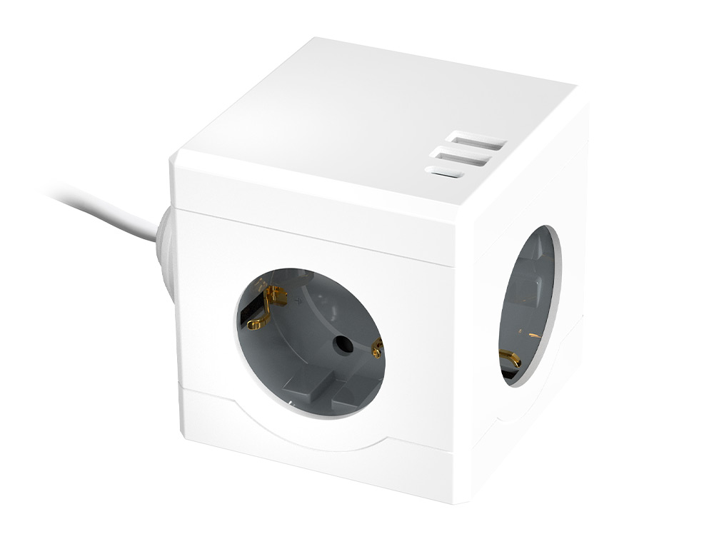 EXTENSAO Q-CONNECT EM CUBO MULTIPLA 6 EM 1 CABO DE 1,4MT 3 TOMADAS DE CORRENTE+2 USB+1 USB C 75X75X112MM