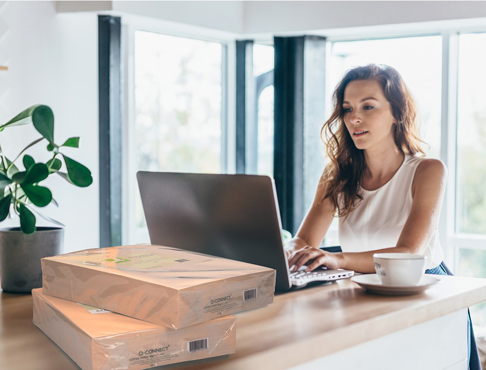 PAPEL DE COR Q-CONNECT DIN A3 80 GR CREME EMBALAGEM DE 500 FOLHAS