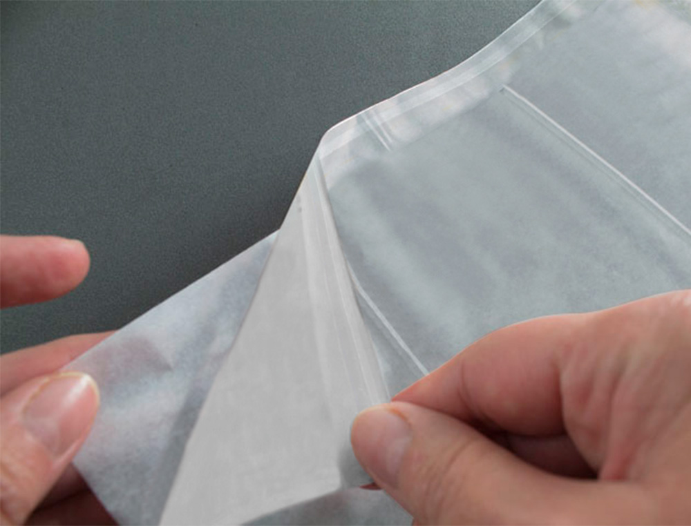 ENVELOPE AUTOADESIVO Q-CONNECT PORTA DOCUMENTOS 225X122 MM JANELA TRANSPARENTE PACK DE 100 UNIDADES