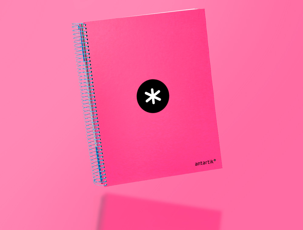 CADERNO ESPIRAL DIN A4 ANTARTIK CAPA FORRADA 120 F 100 GR PAUTADO 5 BANDAS DE CORES 4 FUROS COR ROSA F.
